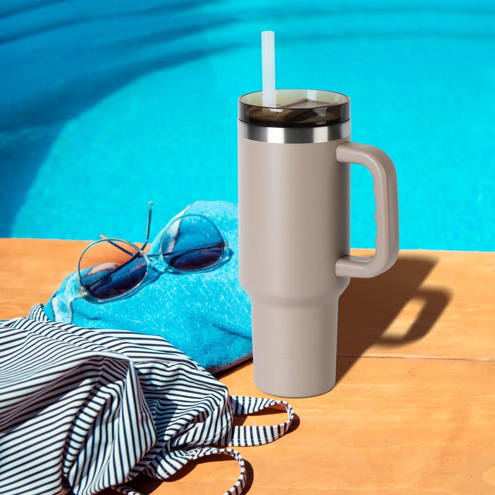 40 Oz Stainless Steel Insulated Tumbler with Handle, Tan
