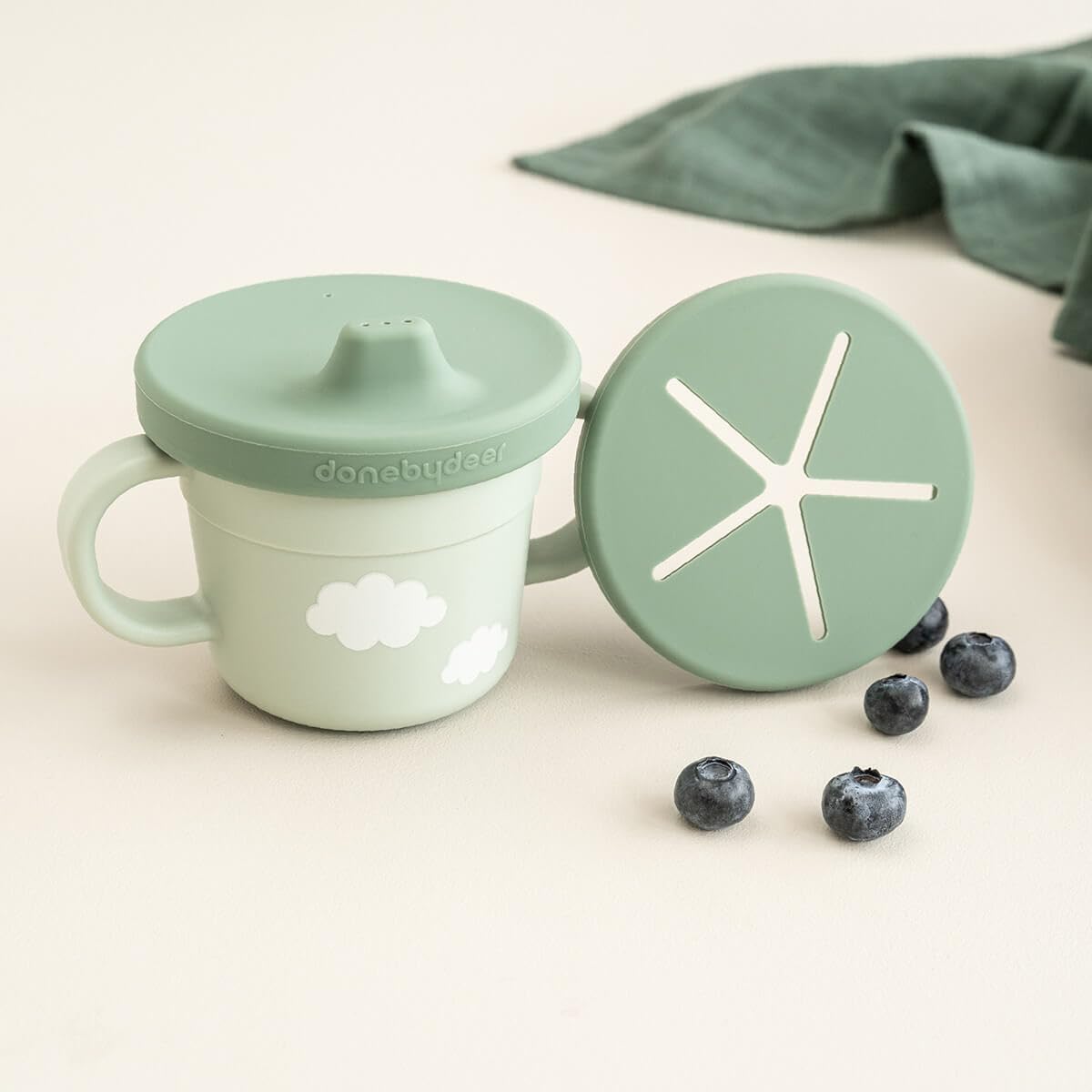 Done by Deer Foodie Spout & Snack Cup Croco Green – Spill-Proof Toddler Cup with Soft Silicone Lid – Durable, Easy to Clean, and Perfect for 6-Month-Olds