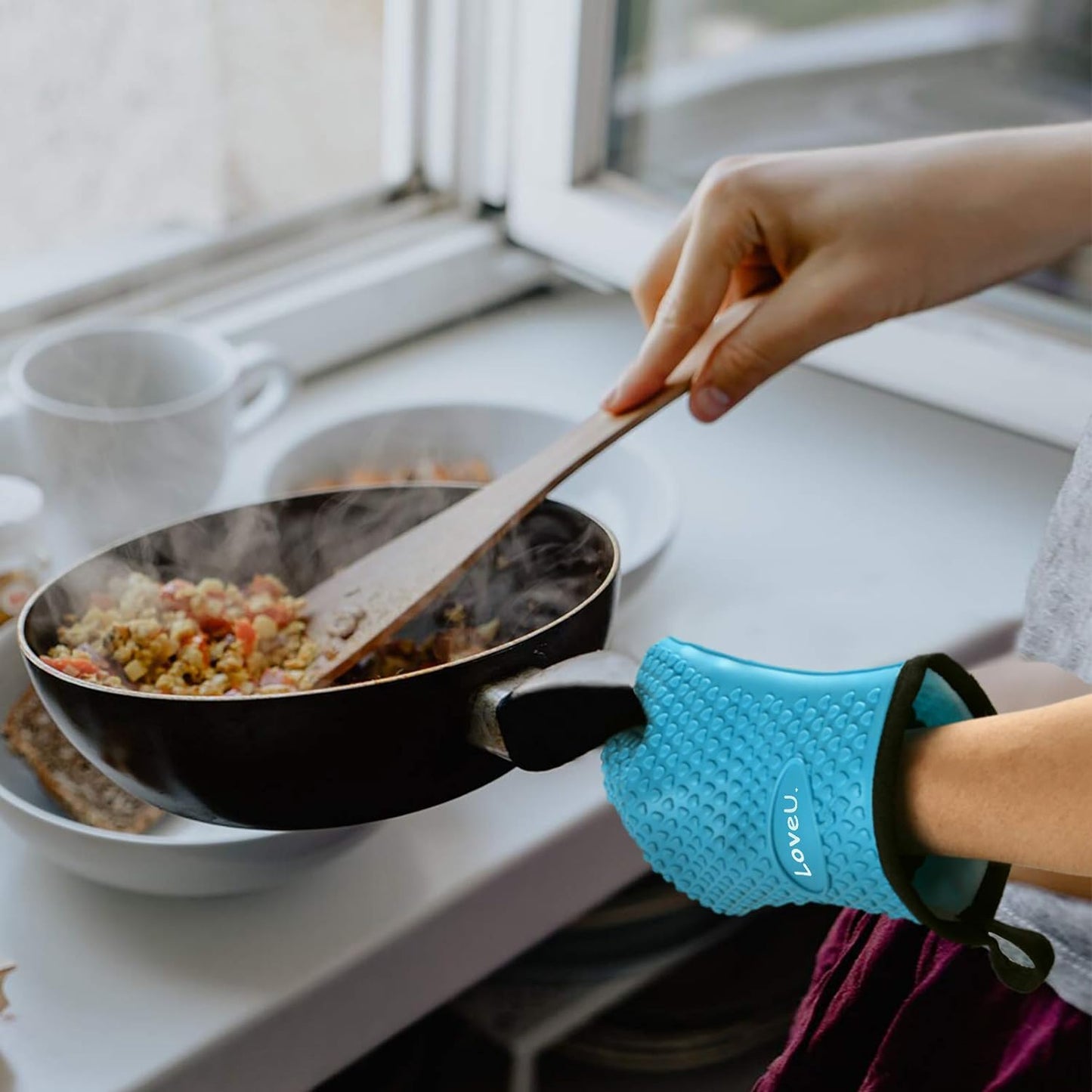 Kitchen Oven Gloves - Dual-Layer Heat Resistant Grilling Gloves, Silicone Oven Mitts with 5 Fingers, Waterproof Non-Slip Pot Holder for Barbecue, Cooking, Baking (Blue)