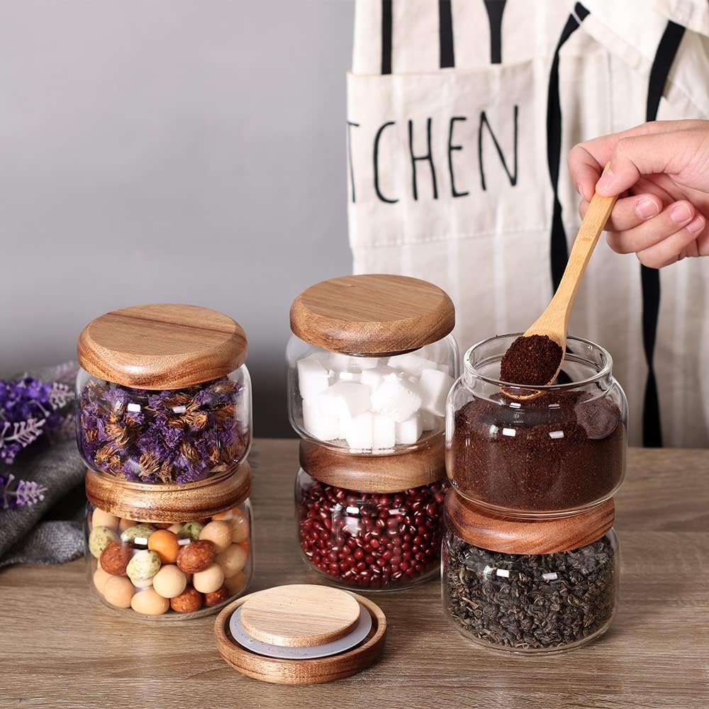 SAIOOL Kitchen Canisters Set of 6-8.5oz Glass Spice Jars With Acacia Airtight Lid and Labels Round Spice Bottles for kitchen Seasoning Baby Food Kids Snacks Meal Prep Containers Candle