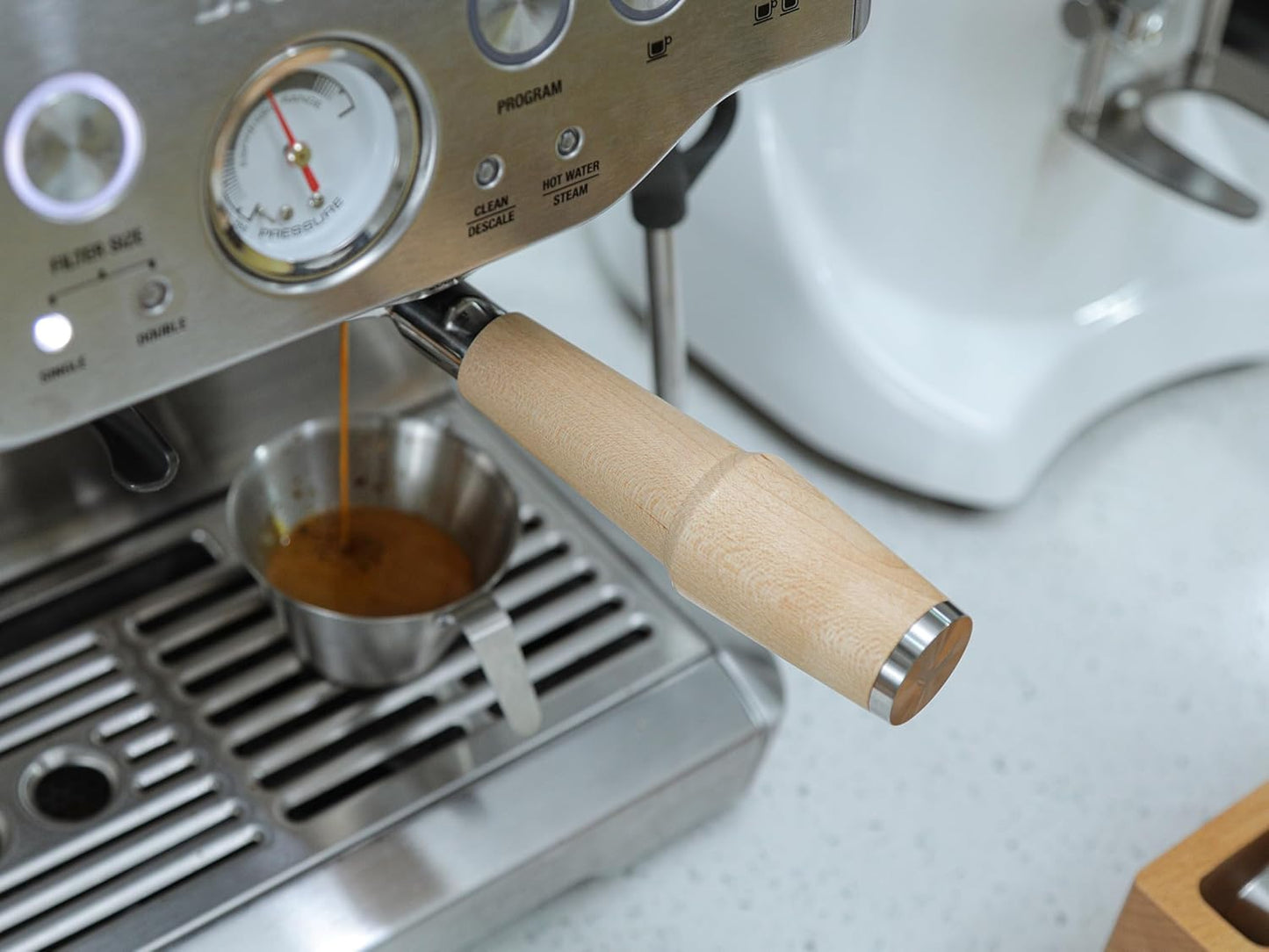 Bottomless Portafilter 54mm Breville Compatible Maple Handle & Naked 18-21 Gram Filter Basket, Fits Barista Express, Pro, Touch, Bambino, Infuser, Duo Temp Pro