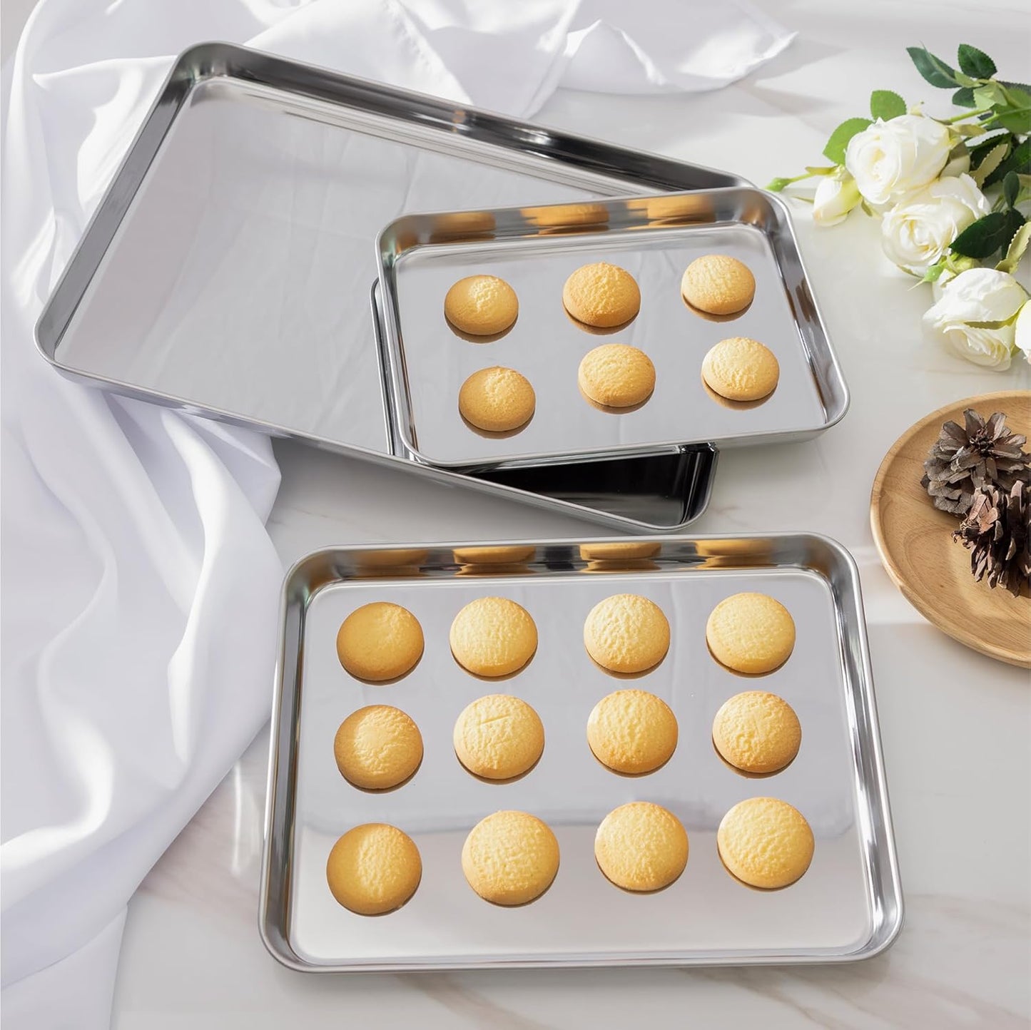 Navaris Baking Pan Breading Trays - Stainless Steel Baking Sheet Chicken Bacon Grilling Pan for Oven Cooking - Oven Grill Pan Cookie Tray - Set of 3 15.7/12.2/10.2" (40/31/26cm)
