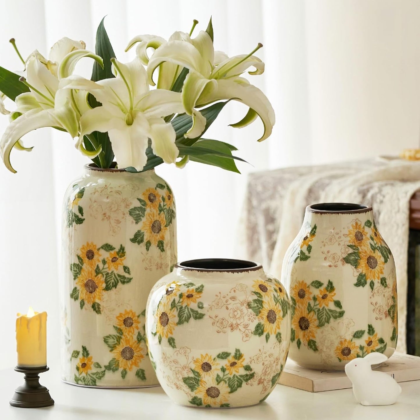 Round Pastoral Ceramic Vase, 6.3 Inch Chinoiserie Sunflower Yellow Floral Vases, Retro Ice Cracked Rustic Antique Flower Vases for Rustic Living Room Home Decor (Large Round)