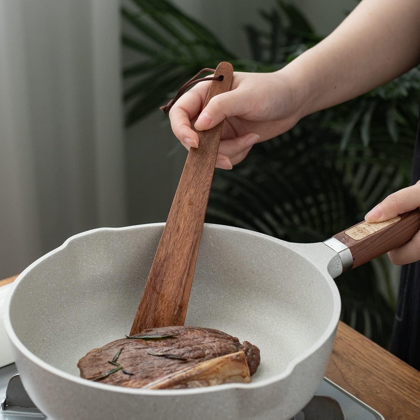 Muso Wood 9.8" Acacia Wood Spatula for Cooking, Small Wood Flipper, Non-Stick Spatula Set, Multi-Purpose Spatulas for Flipping, Serving, Scraping & Turning (Set of 1)