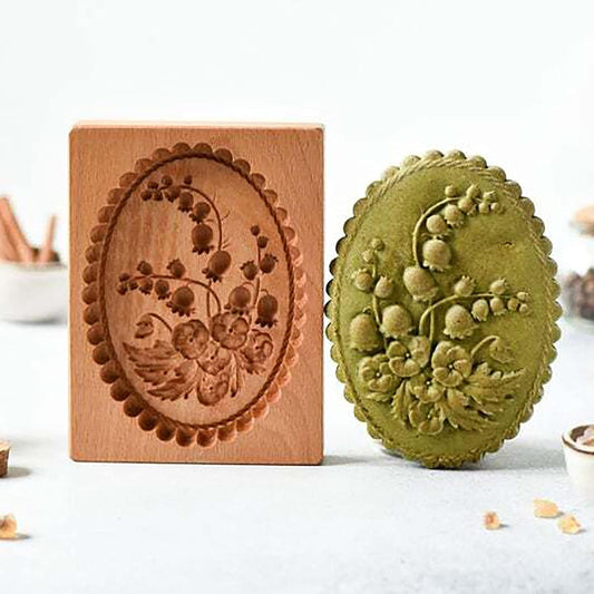 Wooden Cookie Biscuit Mold, 3D Baking Mold, Embossing Craft Decorating Baking Tool, Suitable for Halloween Thanksgiving Christmas Kitchen DIY (Violet 10 * 10 * 2)