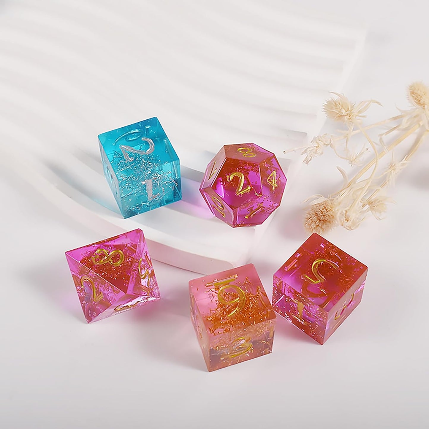 7 Cavities Dice Resin Mold - Resin Casting Silicone Molds for Home Decor & Candle Making Wave Spiral Mold