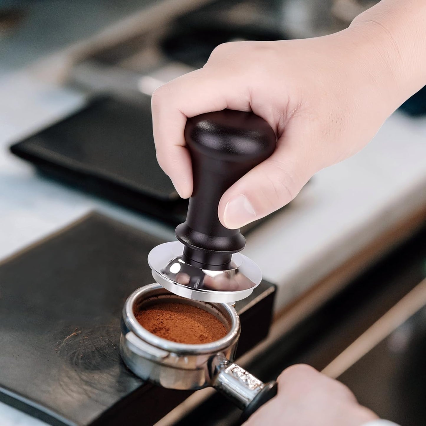 Apexstone Coffee Tamper Spring Loaded 58mm, Espresso Tamper 58mm Spring Loaded, Calibrated Espresso Tamper 58mm