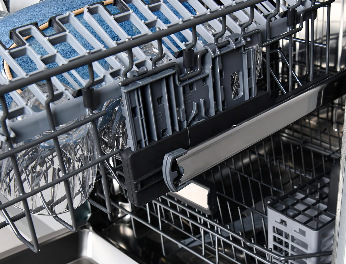 Kenmore Elite 24" Built-in Stainless Steel Tub Dishwasher TotalFlex 3rd, SmartWash, UltraWash, TurboDry, MoreSpace Plus Adjustable Rack, Energy Star Certified, Black