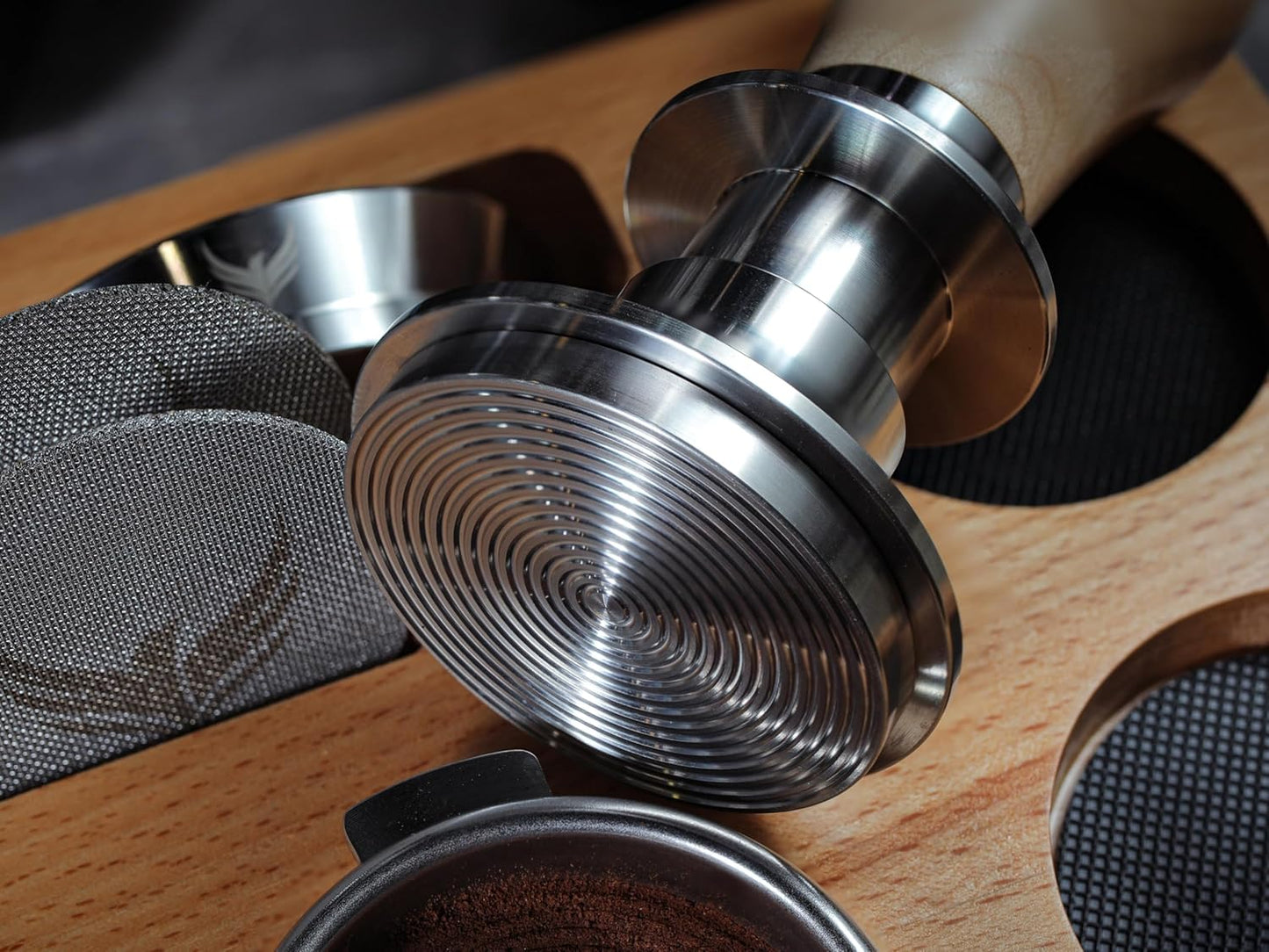 58 mm Tamper Auto-Leveling and Calibrated Spring Loaded Design Stainless Steel Ripple Base 58mm Espresso Tamper Tool with 20lb / 25lb / 30lbs Replacement Springs