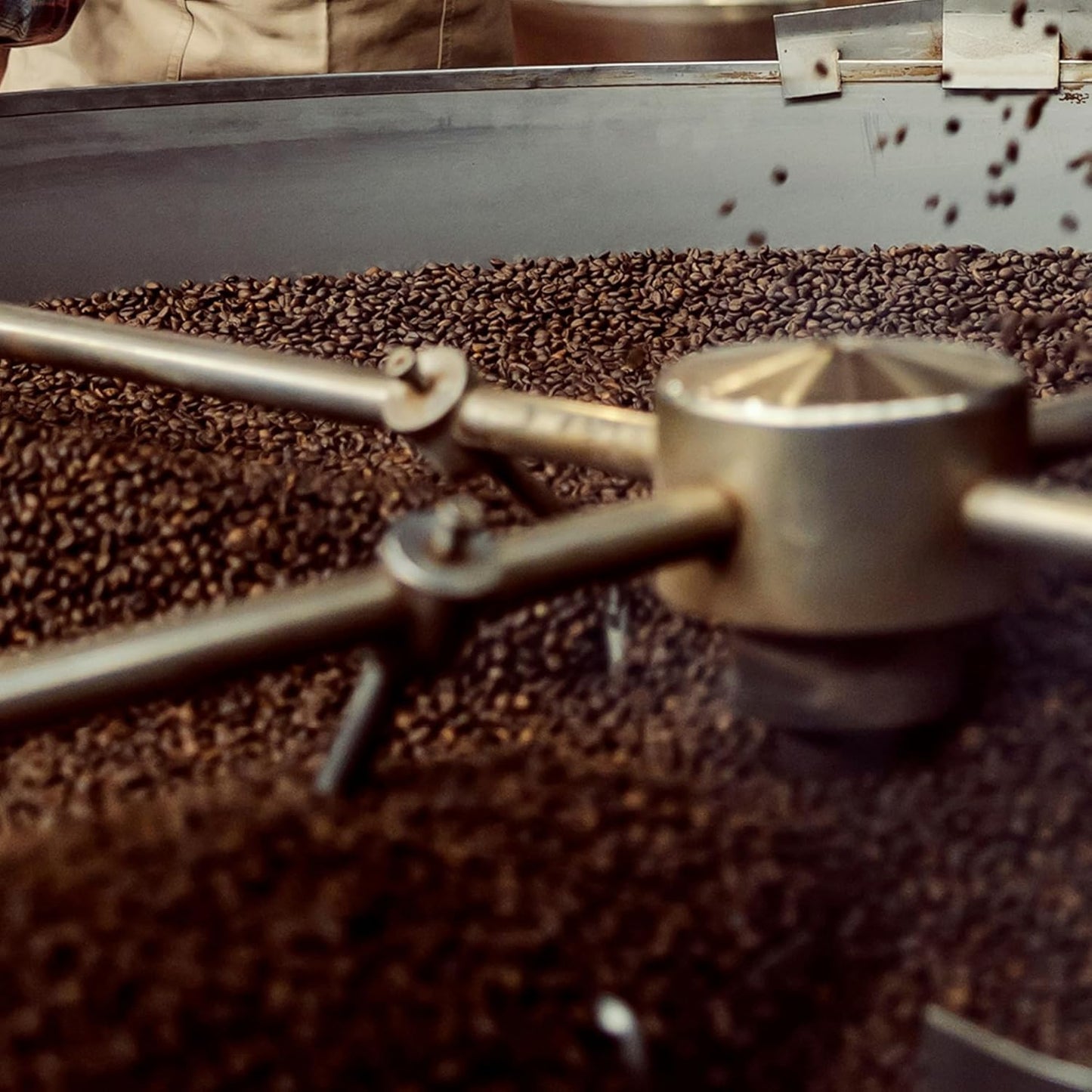 Coffee Bean Direct Tanzanian Peaberry, Whole Bean Coffee, Light Roast, 2.5 Pound Bag (Pack of 1)