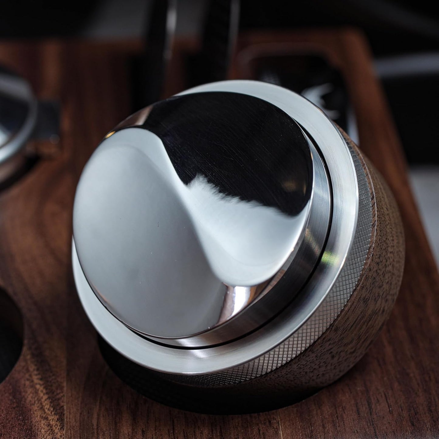 58mm Espresso Distribution Tool Walnut Coffee Distributor Adjustable Depth Stainless Steel Espresso Leveler Premium Espresso Machine Accessories For Coffee Bar